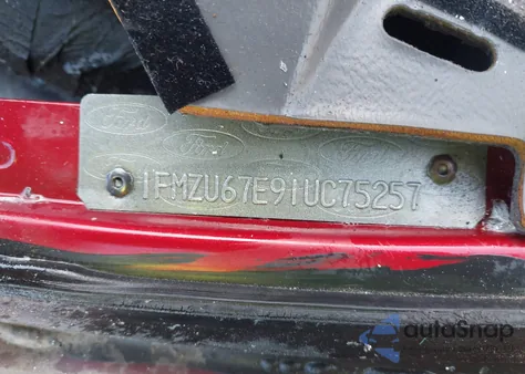 2001 Ford Explorer Sport Trac z USA, uszkodzony, nr VIN 1FMZU67E91UC75257